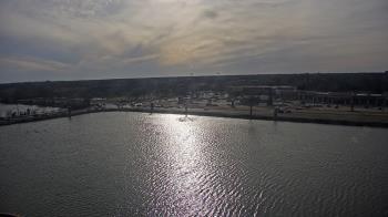 Weather camera view of Commerce Bank.