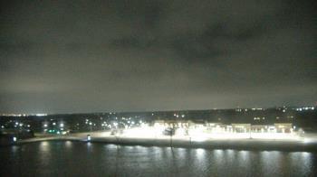 Weather camera view of Commerce Bank.