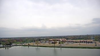 Weather camera view of Commerce Bank.