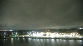 Weather camera view of Commerce Bank.