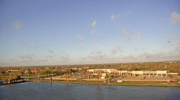 Weather camera view of Commerce Bank.