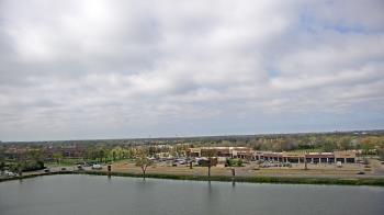 Weather camera view of Commerce Bank.