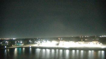 Weather camera view of Commerce Bank.