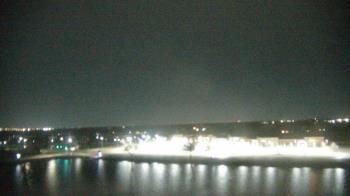 Weather camera view of Commerce Bank.