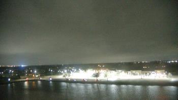 Weather camera view of Commerce Bank.