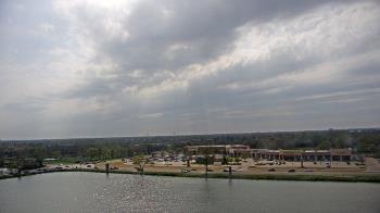 Weather camera view of Commerce Bank.