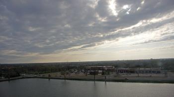 Weather camera view of Commerce Bank.