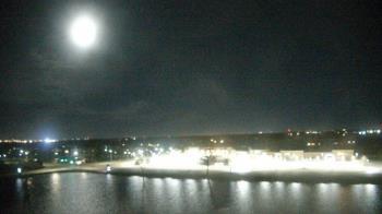 Weather camera view of Commerce Bank.