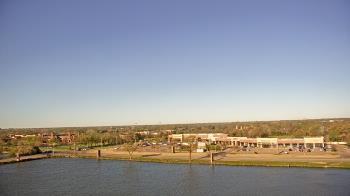 Weather camera view of Commerce Bank.