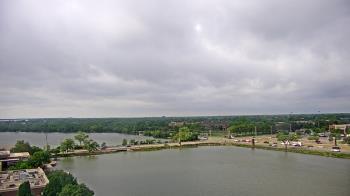 Weather camera view of Commerce Bank.