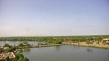 Weather camera view of Commerce Bank.