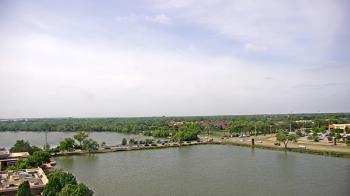 Weather camera view of Commerce Bank.