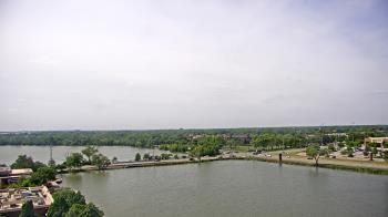 Weather camera view of Commerce Bank.