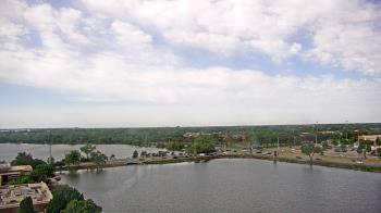 Weather camera view of Commerce Bank.