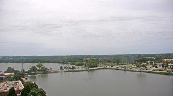 Weather camera view of Commerce Bank.