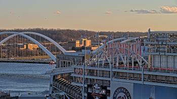 Weather camera view of Hampton Inn.