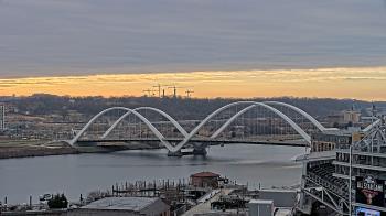 Weather camera view of Hampton Inn.