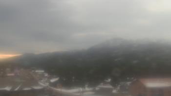 Weather camera view of Woodland Park Public Library.