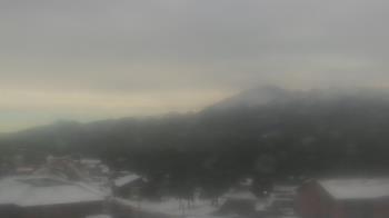 Weather camera view of Woodland Park Public Library.