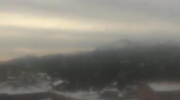 Weather camera view of Woodland Park Public Library.