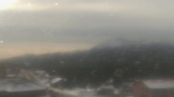 Weather camera view of Woodland Park Public Library.