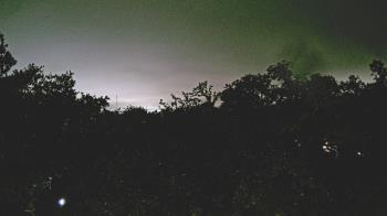 Weather camera view of Metairie Club Gardens.