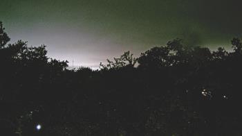 Weather camera view of Metairie Club Gardens.