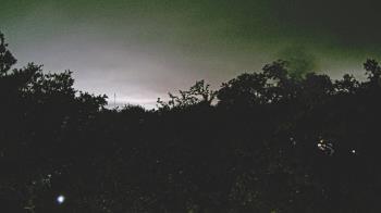 Weather camera view of Metairie Club Gardens.