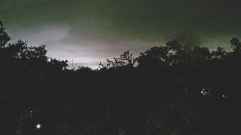 Weather camera view of Metairie Club Gardens.