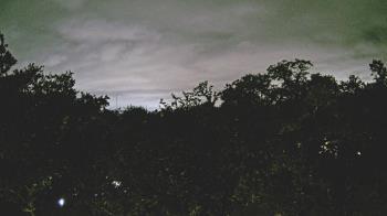 Weather camera view of Metairie Club Gardens.