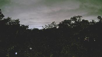 Weather camera view of Metairie Club Gardens.