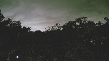 Weather camera view of Metairie Club Gardens.