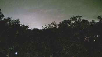 Weather camera view of Metairie Club Gardens.