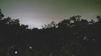 Weather camera view of Metairie Club Gardens.