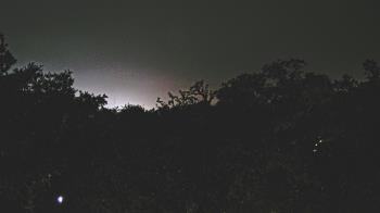 Weather camera view of Metairie Club Gardens.