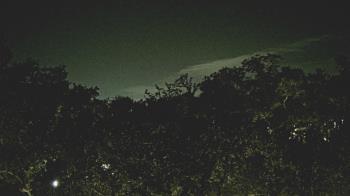 Weather camera view of Metairie Club Gardens.