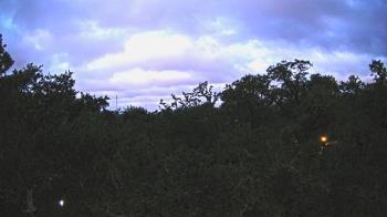 Weather camera view of Metairie Club Gardens.