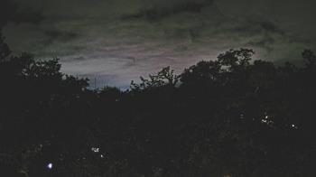 Weather camera view of Metairie Club Gardens.