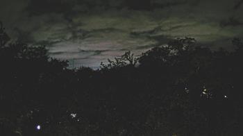 Weather camera view of Metairie Club Gardens.