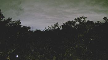 Weather camera view of Metairie Club Gardens.