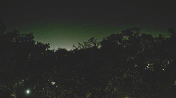 Weather camera view of Metairie Club Gardens.