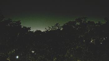 Weather camera view of Metairie Club Gardens.