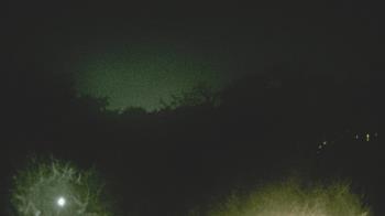 Weather camera view of Metairie Club Gardens.