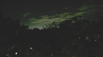 Weather camera view of Metairie Club Gardens.