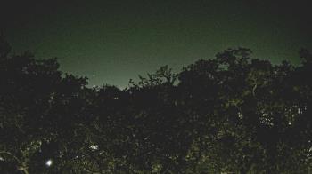 Weather camera view of Metairie Club Gardens.