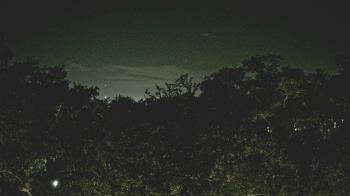 Weather camera view of Metairie Club Gardens.