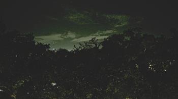 Weather camera view of Metairie Club Gardens.