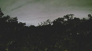 Weather camera view of Metairie Club Gardens.