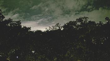 Weather camera view of Metairie Club Gardens.