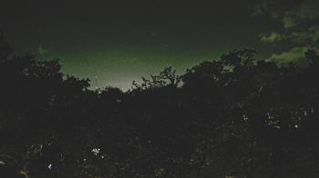 Weather camera view of Metairie Club Gardens.